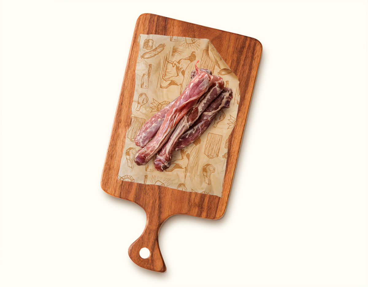 7x Duck necks from locally sourced free range birds.