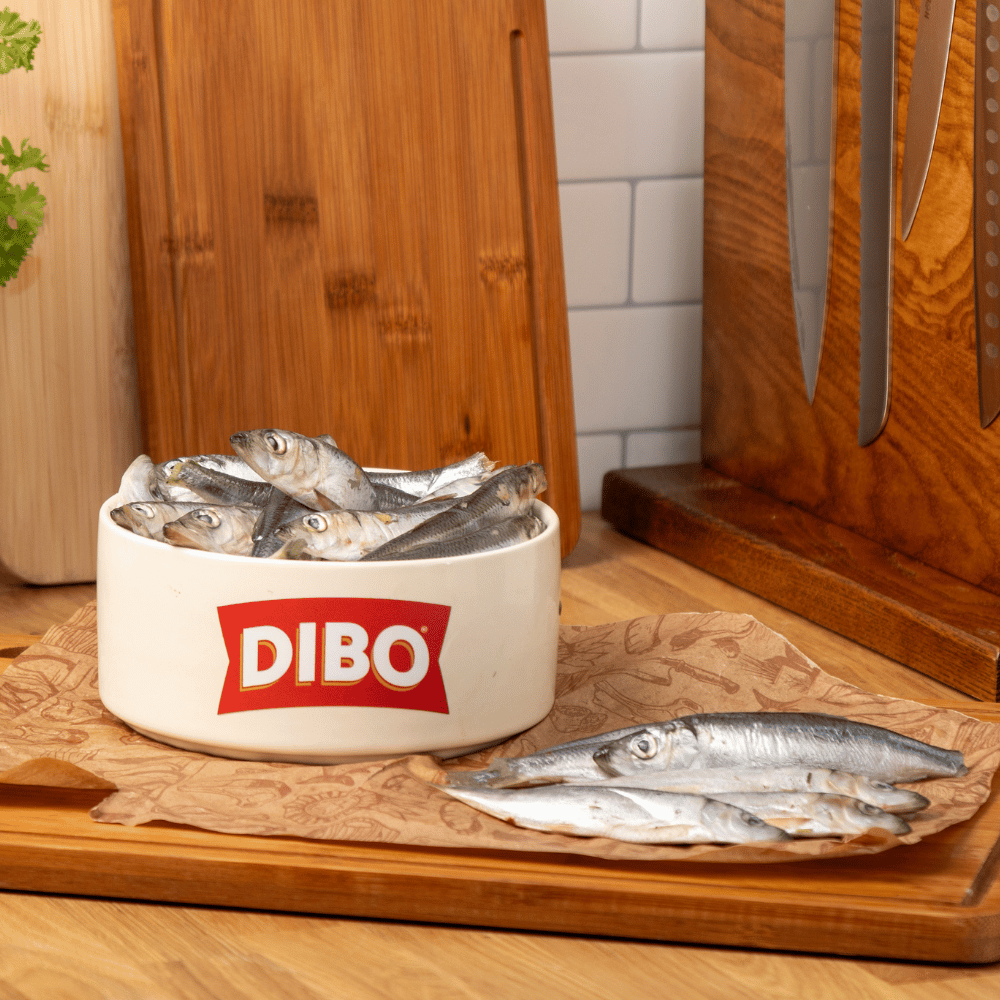 Whole seasonal oily fish 1kg