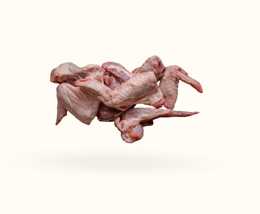 Chicken wings 1kg from locally sourced free range birds (between 1-2 Joint)